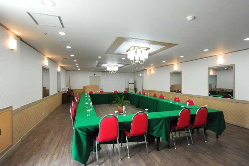 布卢姆酒店 3* 济州市